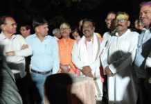 अखिल झारखंड दुसाध महासभा के होली मिलन समारोह में आदित्यपुर नगर निगम के नवनिर्वाचित मेयर संजय सरदार हुए शामिल