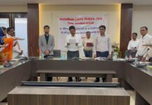 आदित्यपुर नगर निगम के पार्षदों का शपथ ग्रहण संपन्न, उप महापौर का चुनाव प्रक्रिया जारी