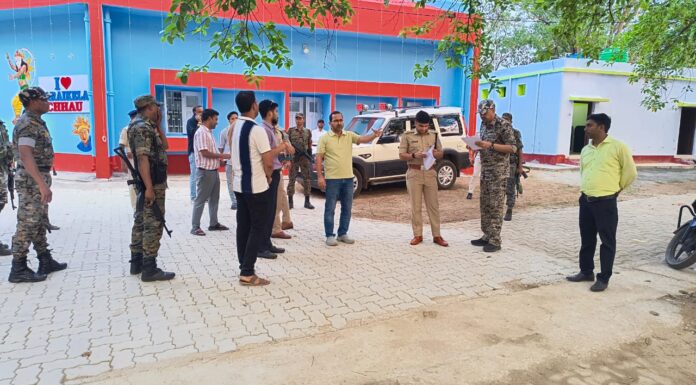 राजकीय चैत्र पर्व सह छऊ महोत्सव 2026 की तैयारियों को लेकर उपायुक्त एवं पुलिस अधीक्षक ने किया स्थल निरीक्षण, अब तक की गई तैयारियों की समीक्षा कर दिए आवश्यक दिशा-निर्देश