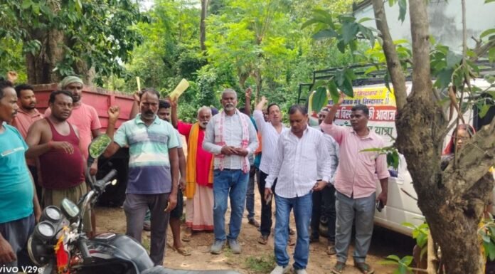 विस्थापितों को संगठित करने को लेकर चांडिल डैम विस्थापित समन्वय मंच की जनसंवाद यात्रा जारगोडीह से शुरू