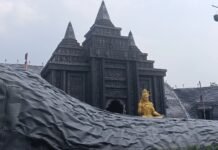 श्री श्री दुर्गा पूजा कमिटी, प्रवीण सिंह सेवा संस्थान (मलखान सिंह) आदित्यपुर का भव्य और कलात्मक दुर्गा पूजा पंडाल का उद्घाटन आज