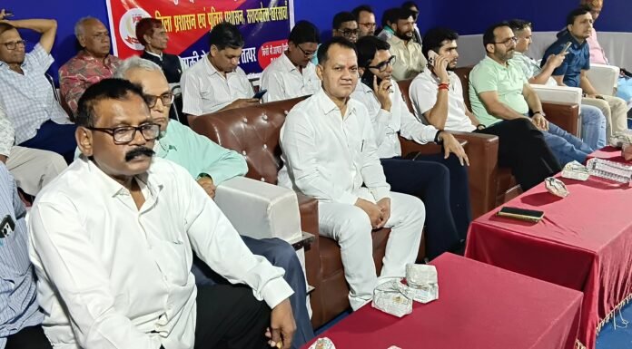 आदित्यपुर में महानवमी पर सुरक्षा के पुख्ता इंतजाम: वॉच टावर पहुंचे डीसी और एसपी, व्यवस्थाओं का लिया जायजा